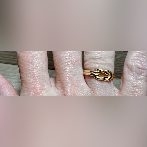 Designer Signed Gold Over Sterling Silver Lover’s Knot Ring, Size 6 - Picture 6 of 8